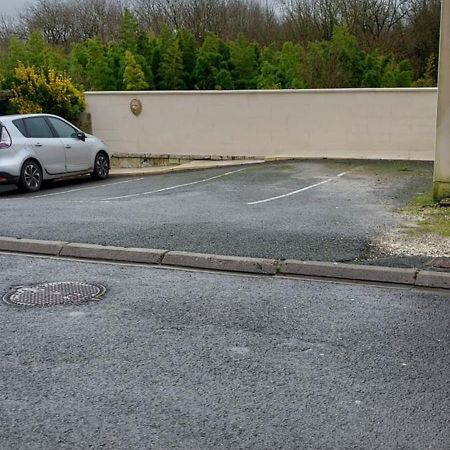 Maisonnette Saintes Exteriör bild